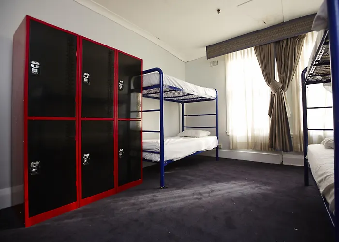 Home Backpackers Sydney